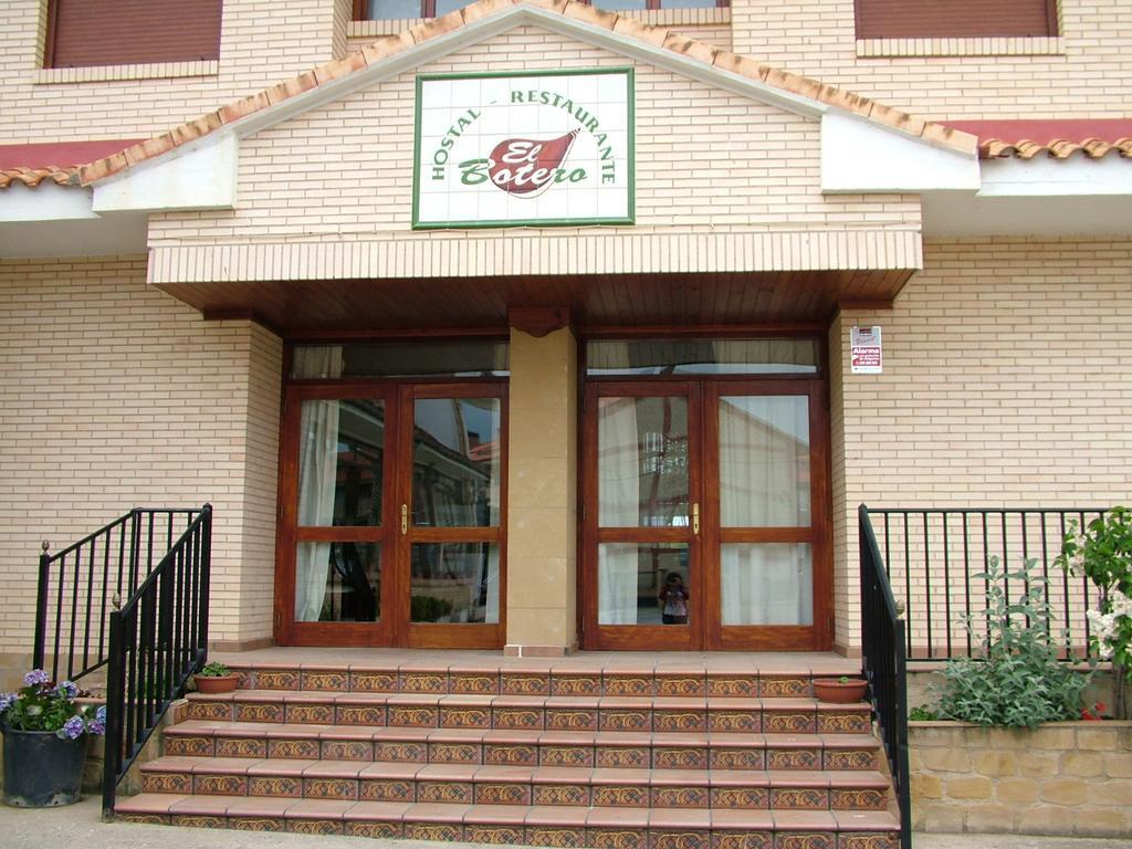 Hostal El Botero Cuzcurrita-Rio Tiron Exterior foto