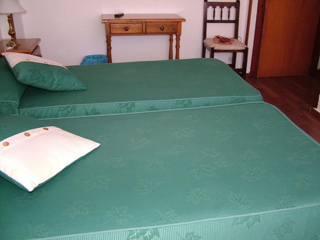 Hostal El Botero Cuzcurrita-Rio Tiron Quarto foto