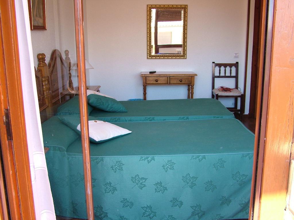 Hostal El Botero Cuzcurrita-Rio Tiron Quarto foto